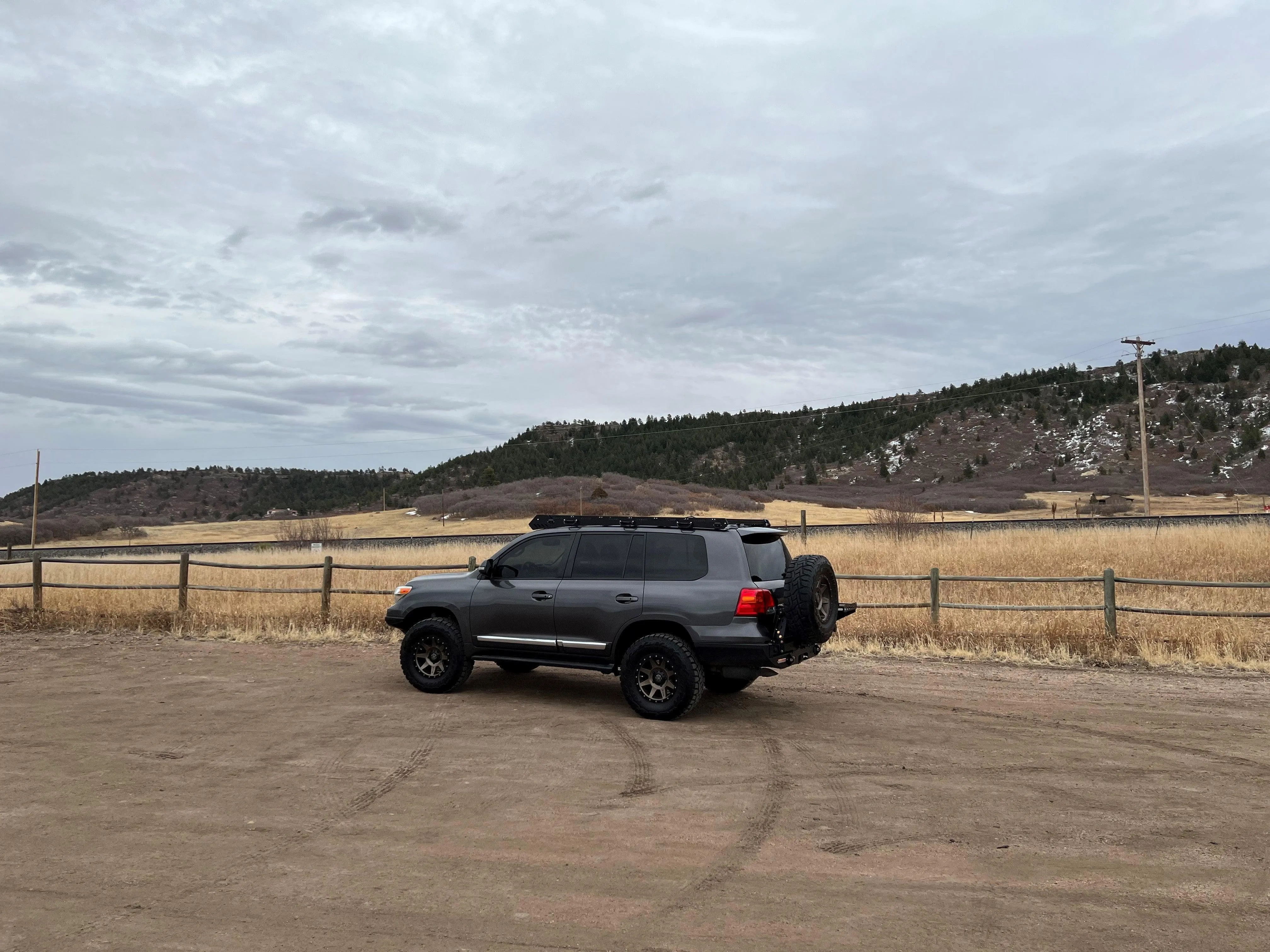 Alpha Toyota Land Cruiser 200 7th Generation Roof Rack (2007-2021)