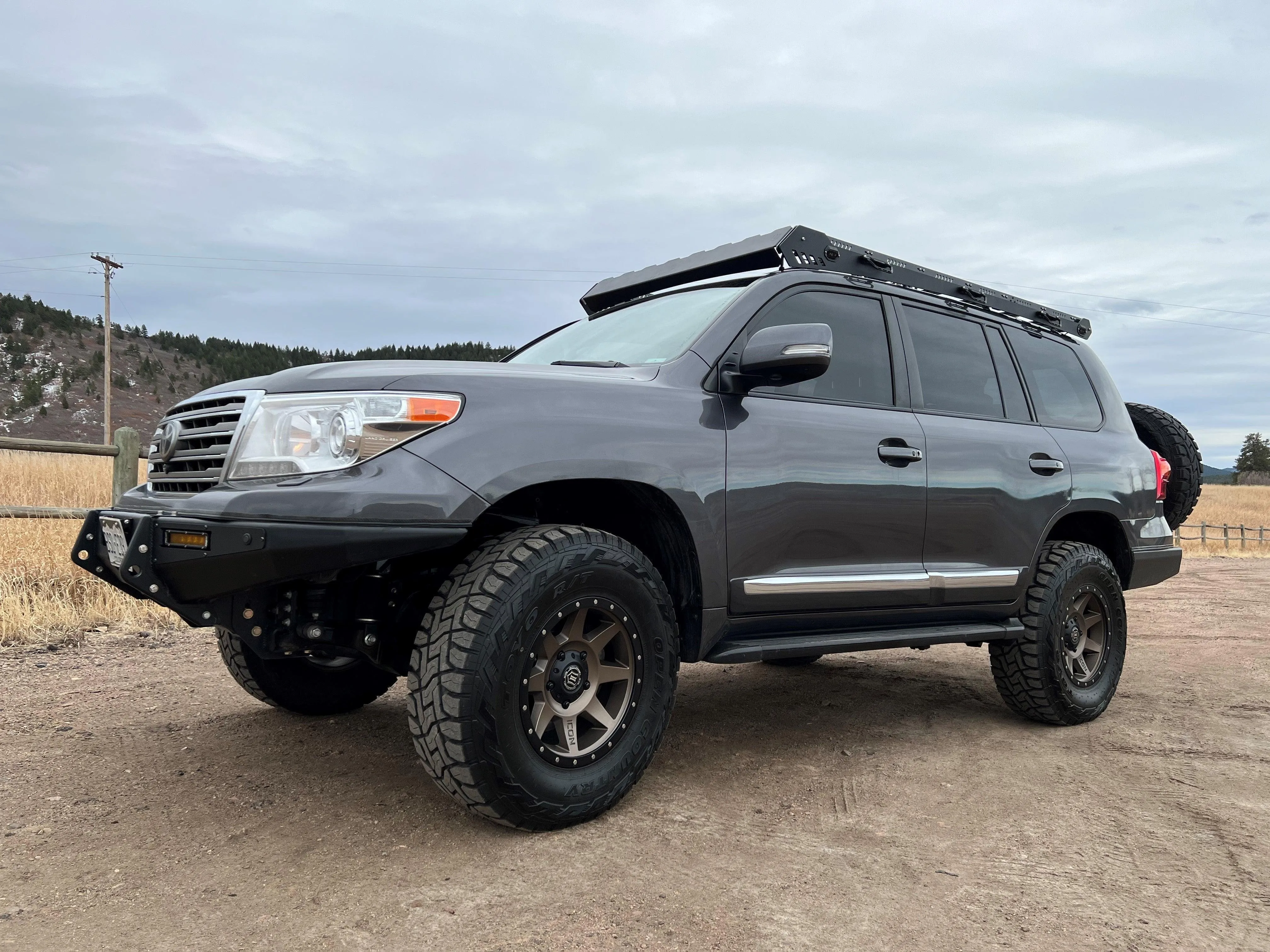 Alpha Toyota Land Cruiser 200 7th Generation Roof Rack (2007-2021)