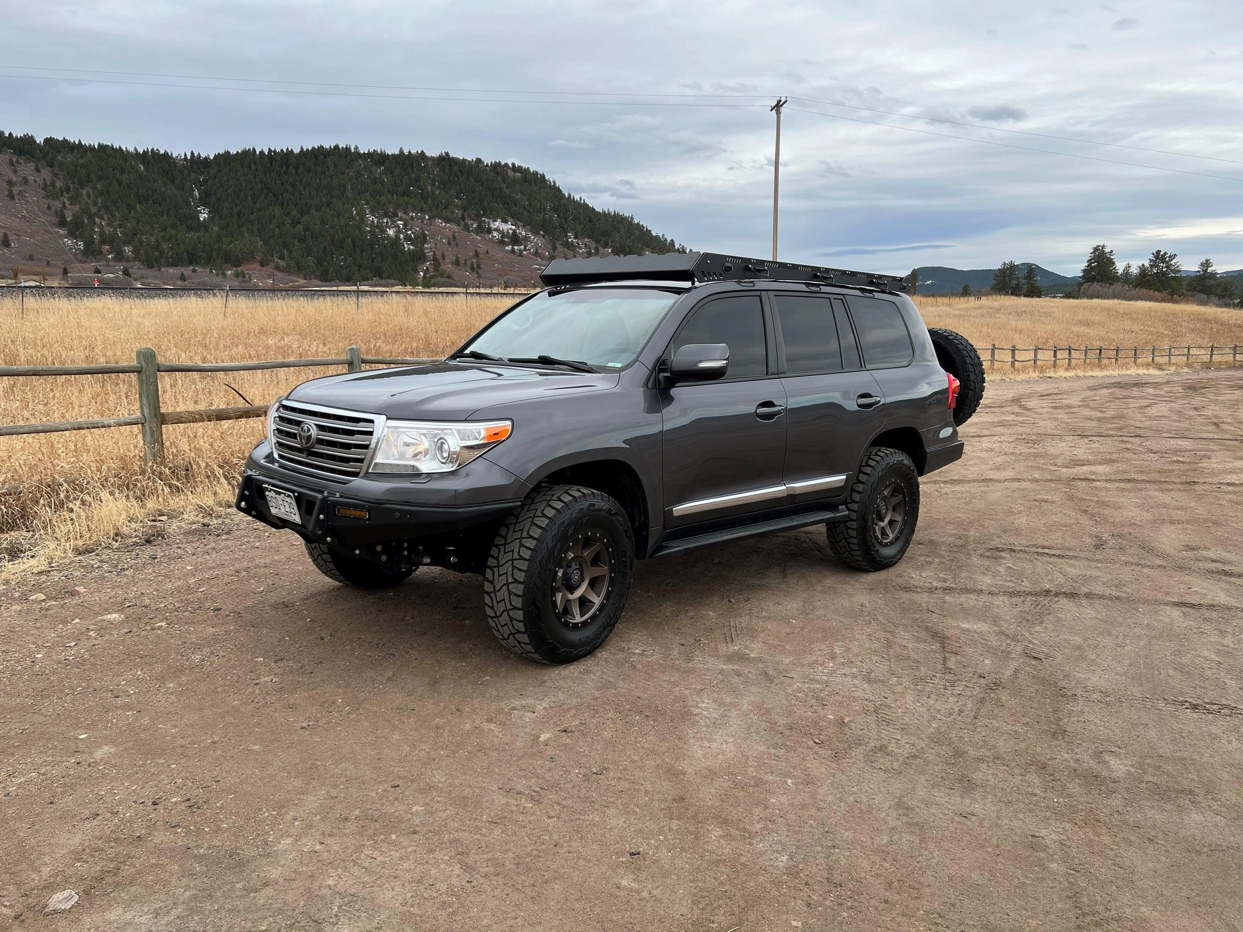 Alpha Toyota Land Cruiser 200 7th Generation Roof Rack (2007-2021)