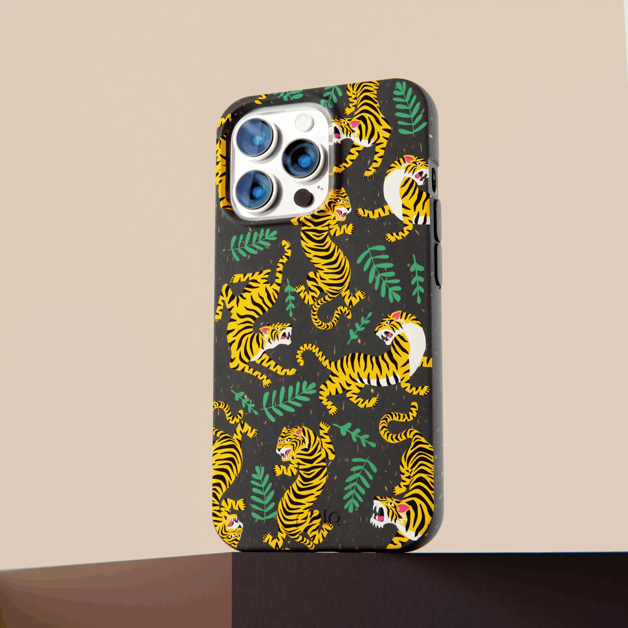 Black Playful Tigers iPhone 11 Pro Case