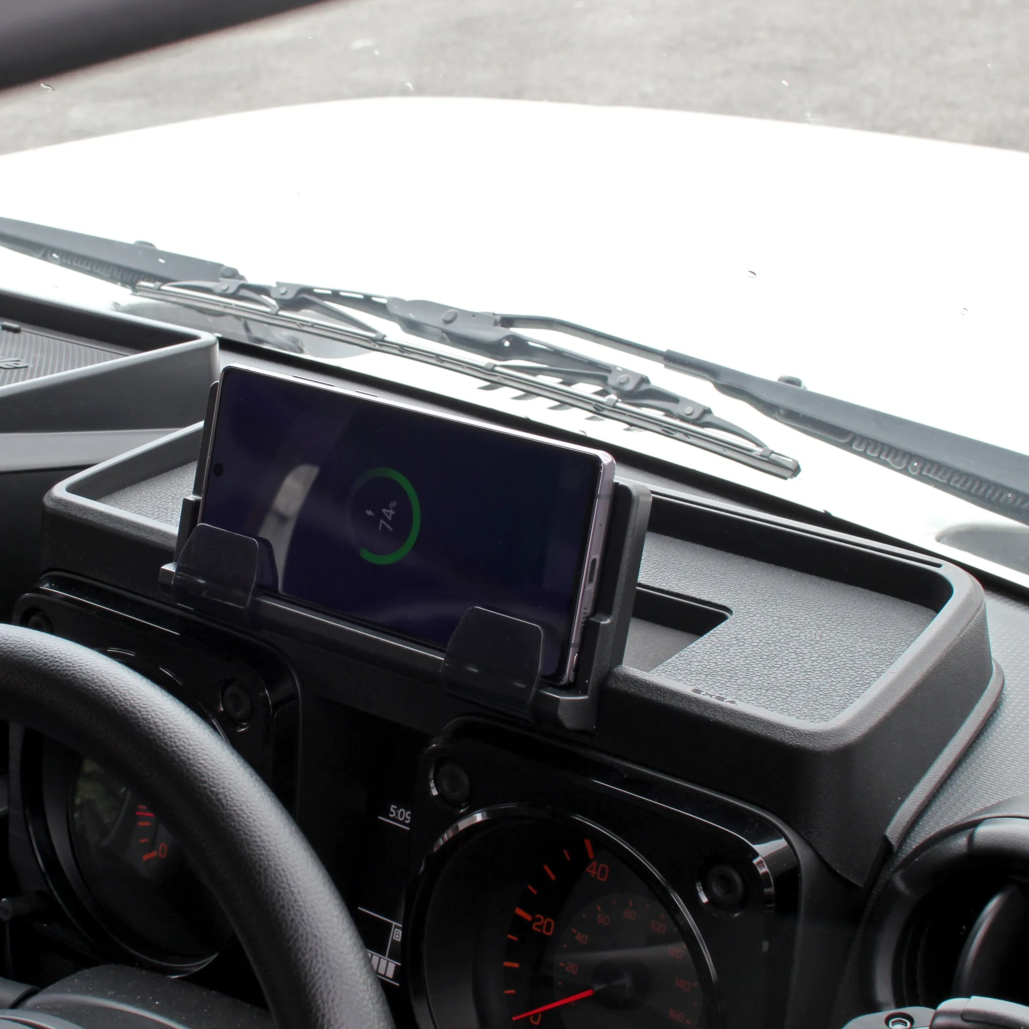 Dashboard Storage Tray with Phone Holder & Wireless Charger for Suzuki Jimny (2018 )