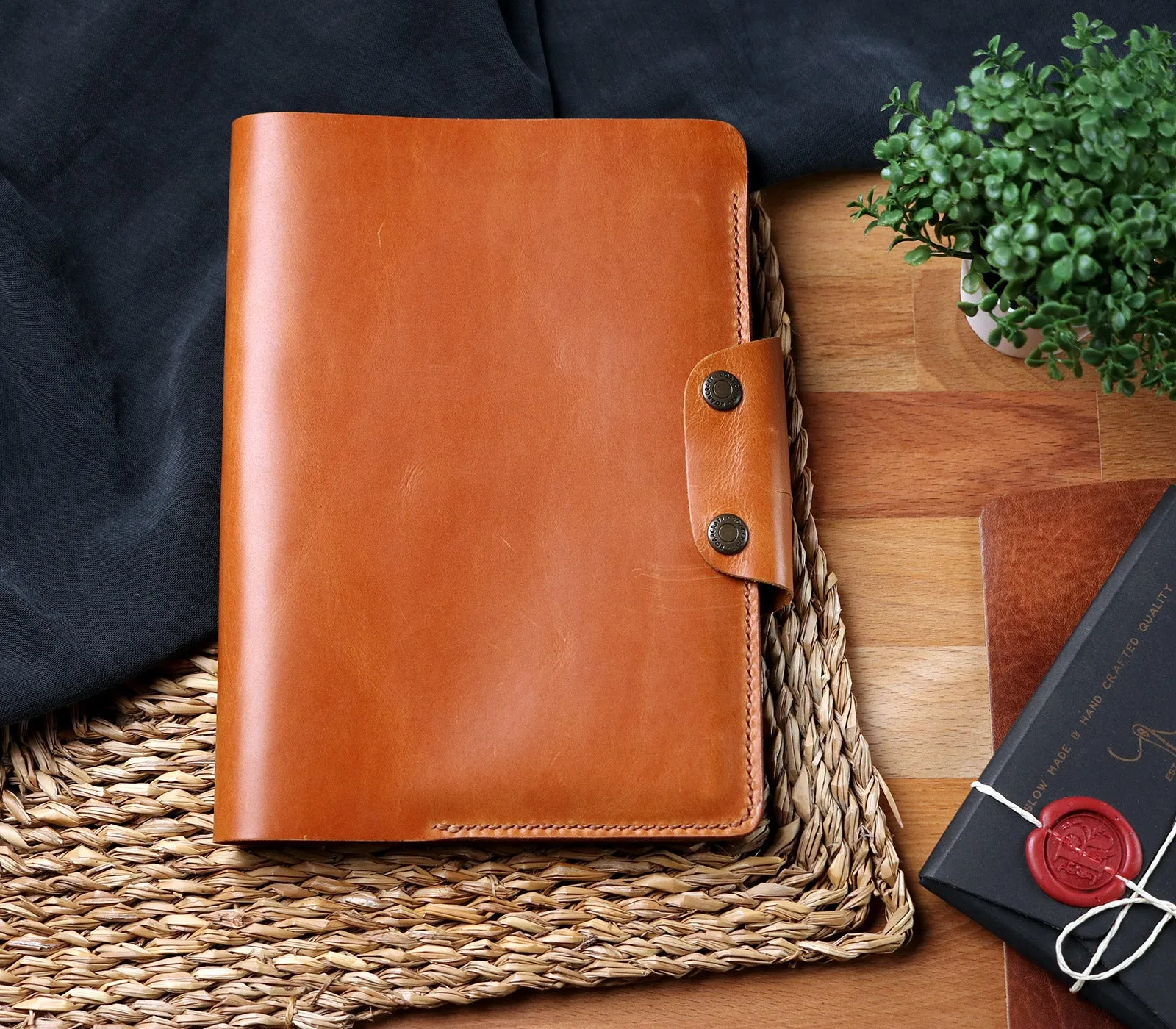 Hemingway A5 Notebook Organizer Leather Case