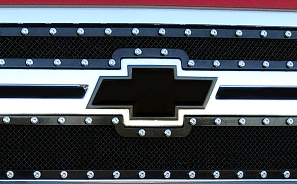 T-REX Grille Emblem Bolt On Grille Emblem w/ Border - 2011-2014 Chevy 2500HD/3500HD